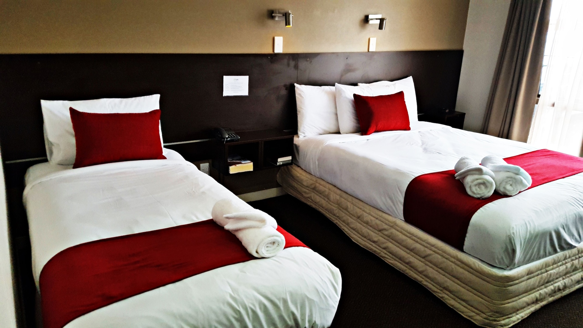 PREMIUM, DOUBLE OR TWIN BED