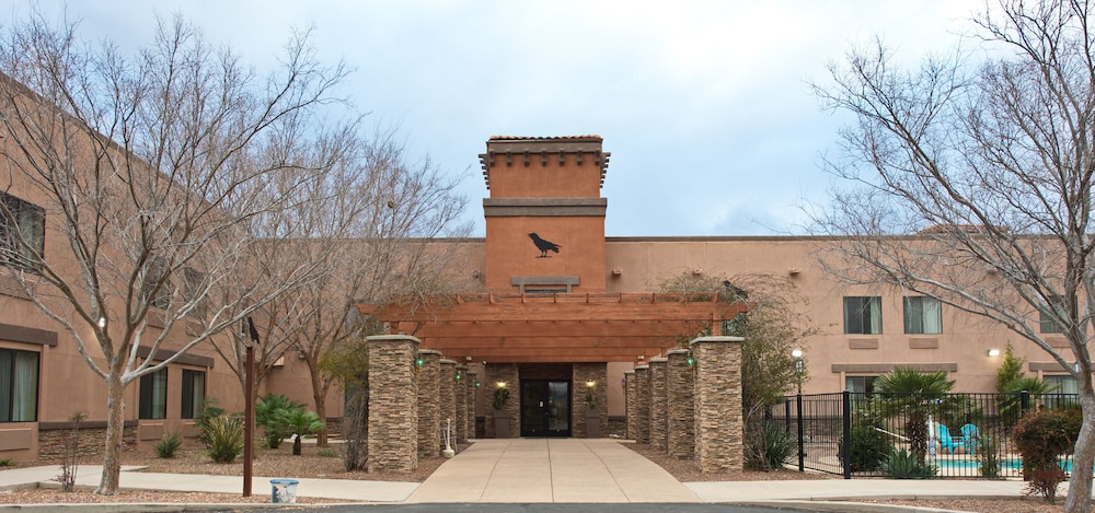 Tombstone Grand Hotel, a Baymont by Wyndham 4/50