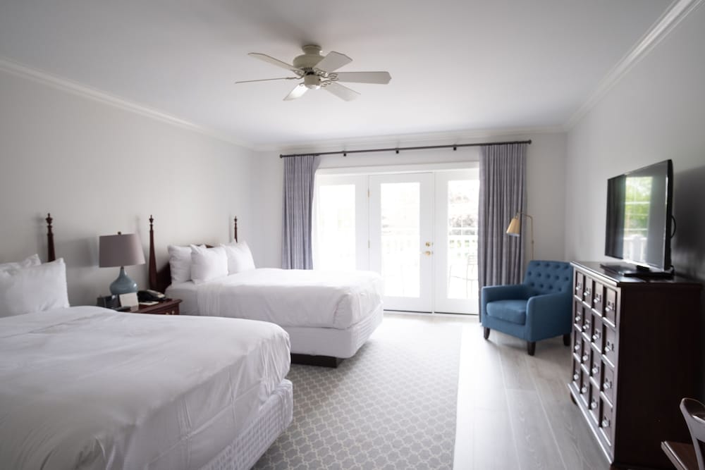 Geneva Inn 17/50