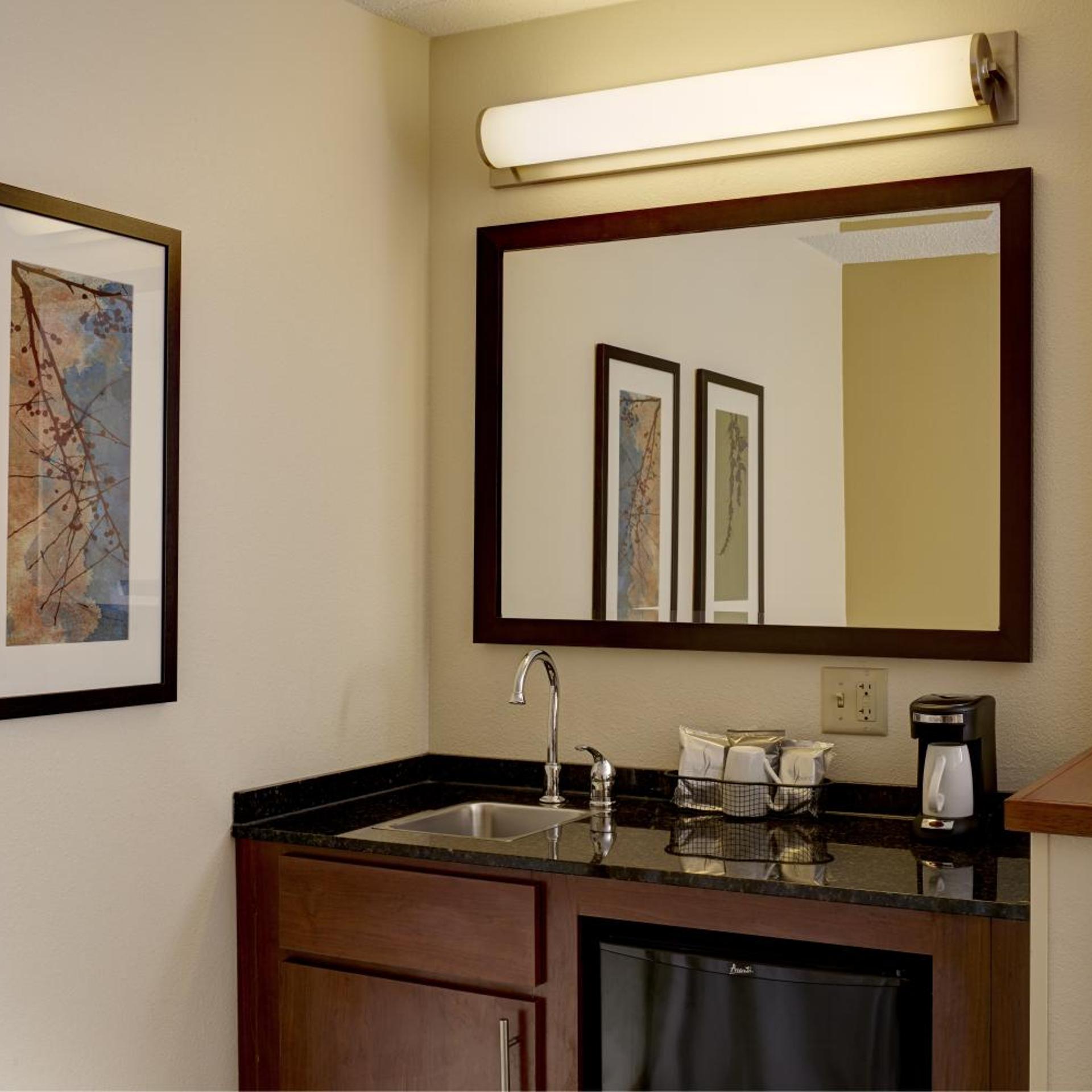 غرفة بسرير كينج مع أريكة لذوي الإعاقة، Hyatt Place Fremont/Silicon Valley 4/4