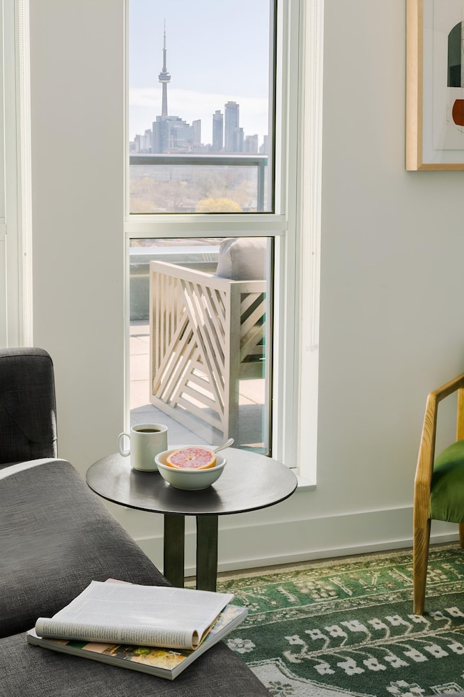 Nester Finn West Queen West 8/50