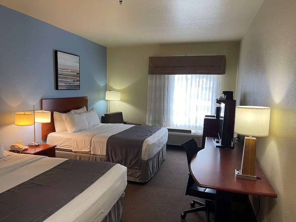 Best Western Coffeyville Central Business District Inn and Suites 21/59