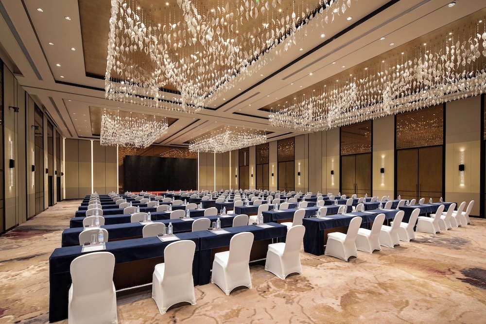 Crowne Plaza Wuzhen 55/71