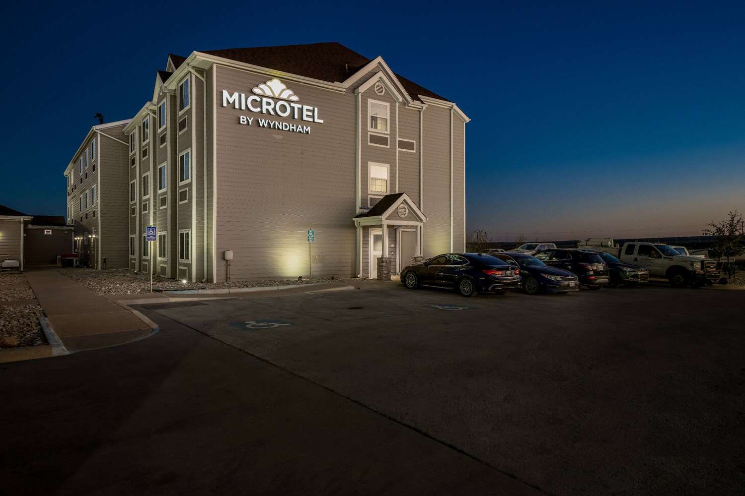 Microtel Inn And Suites By Wyndham Sweetwater 3/34