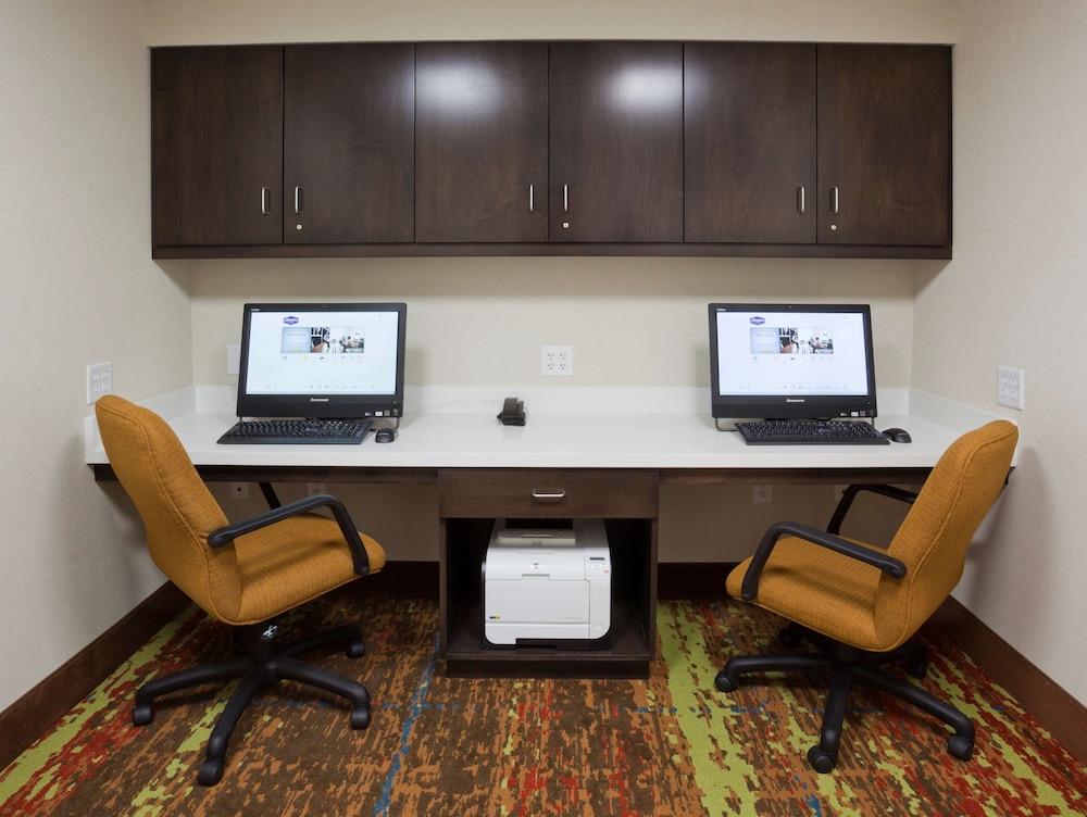 Hampton Inn Bloomington West 40/41