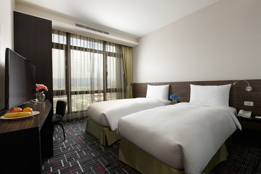CAPITAL HOTEL SONGSHAN 10/35