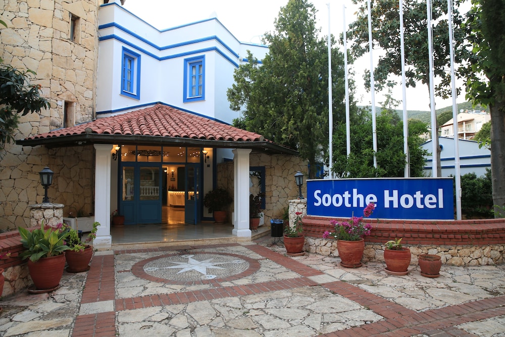 SOOTHE HOTEL 5/65