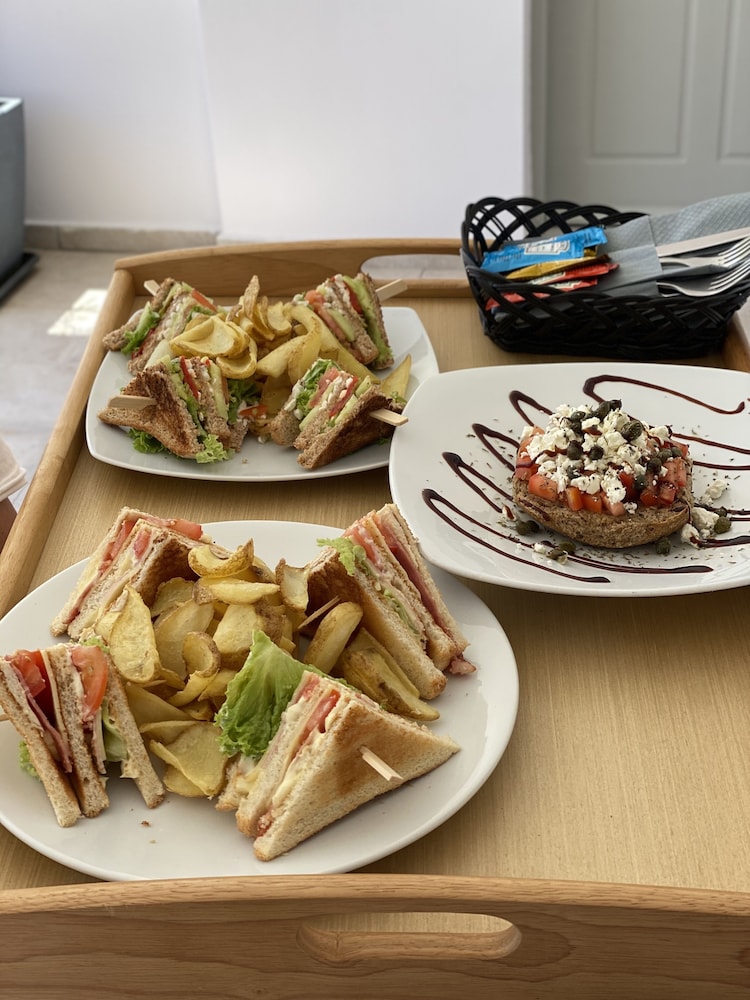 Kalya Suites 47/59