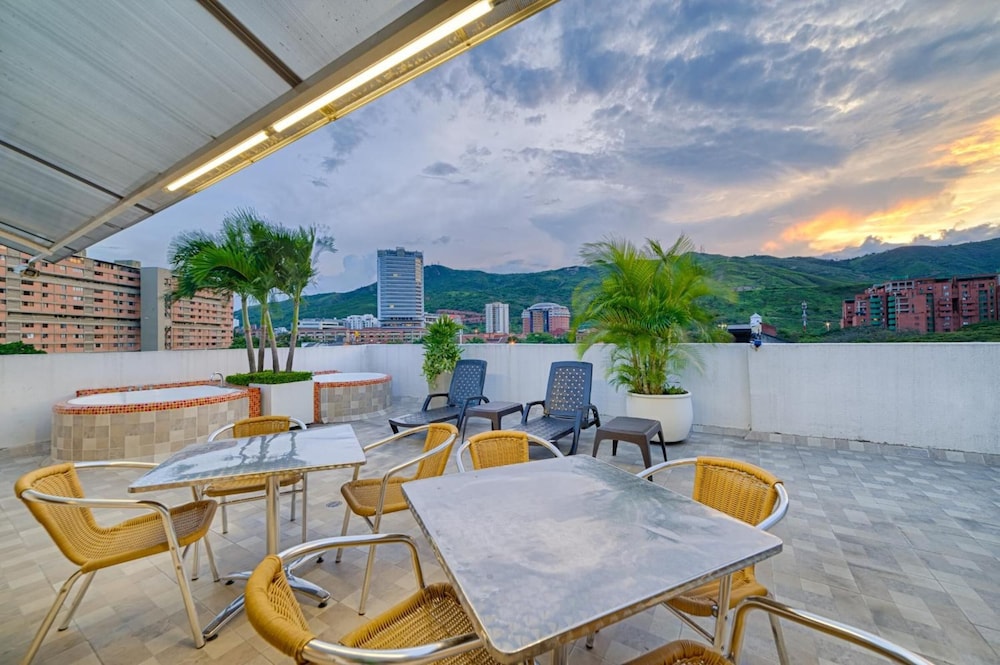 Hotel MS Chipichape Plus 43/59