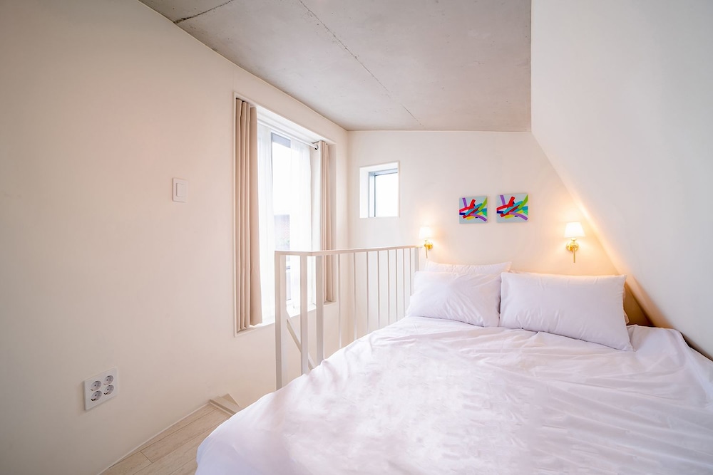 Le Lit 12/50