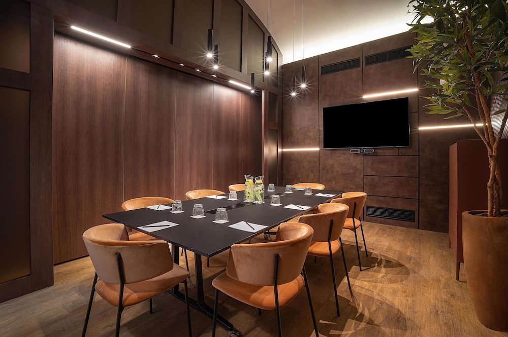 Radisson Collection Hotel, Basilica Budapest 32/44