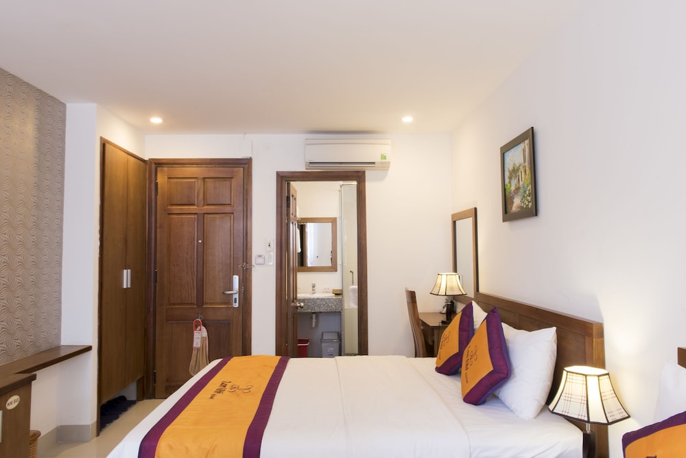 Lan Nhi Hotel 30/54