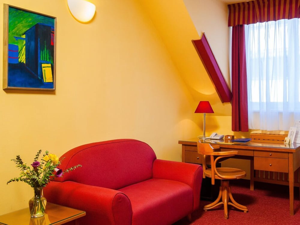 Hotel Cloister Inn 33/46