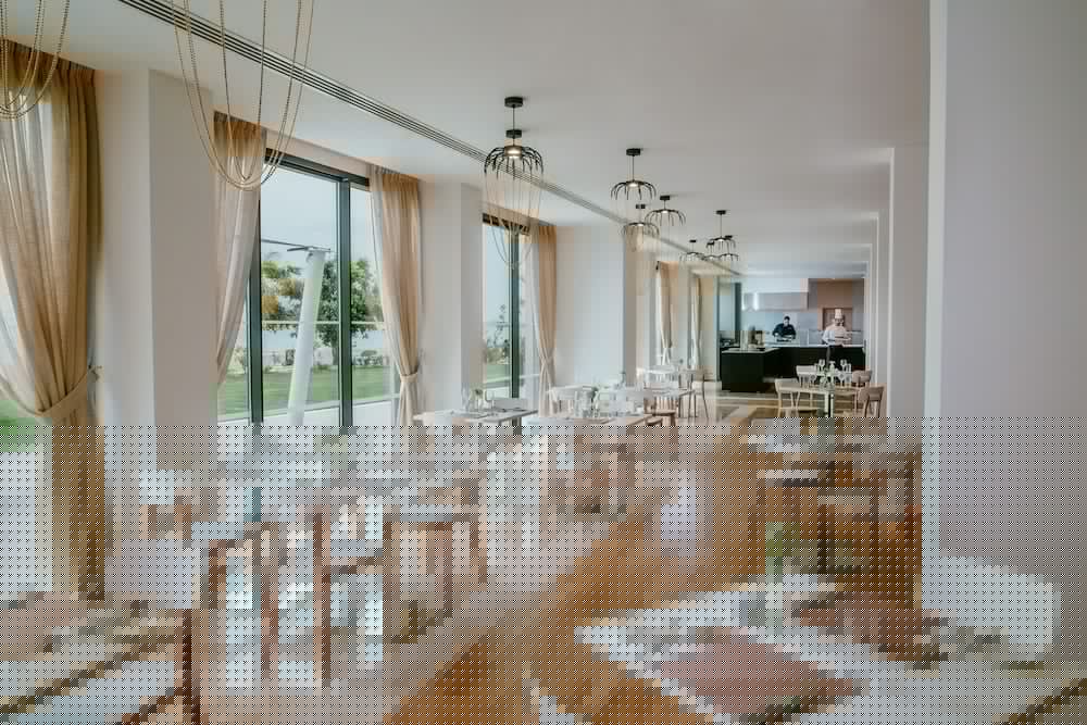 Lebay Beach Hotel 34/48