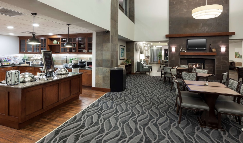 Homewood Suites by Hilton Phoenix North-Happy Valley 41/55