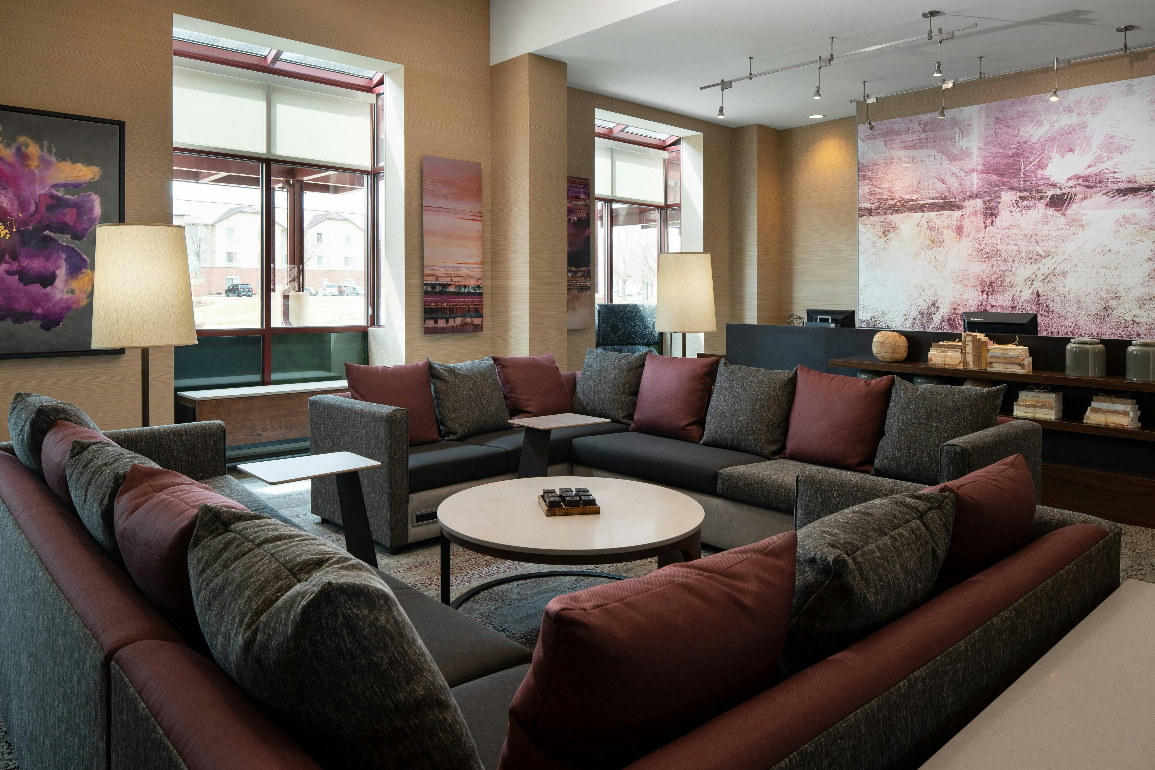 Courtyard By Marriott Denver Airport 4/16