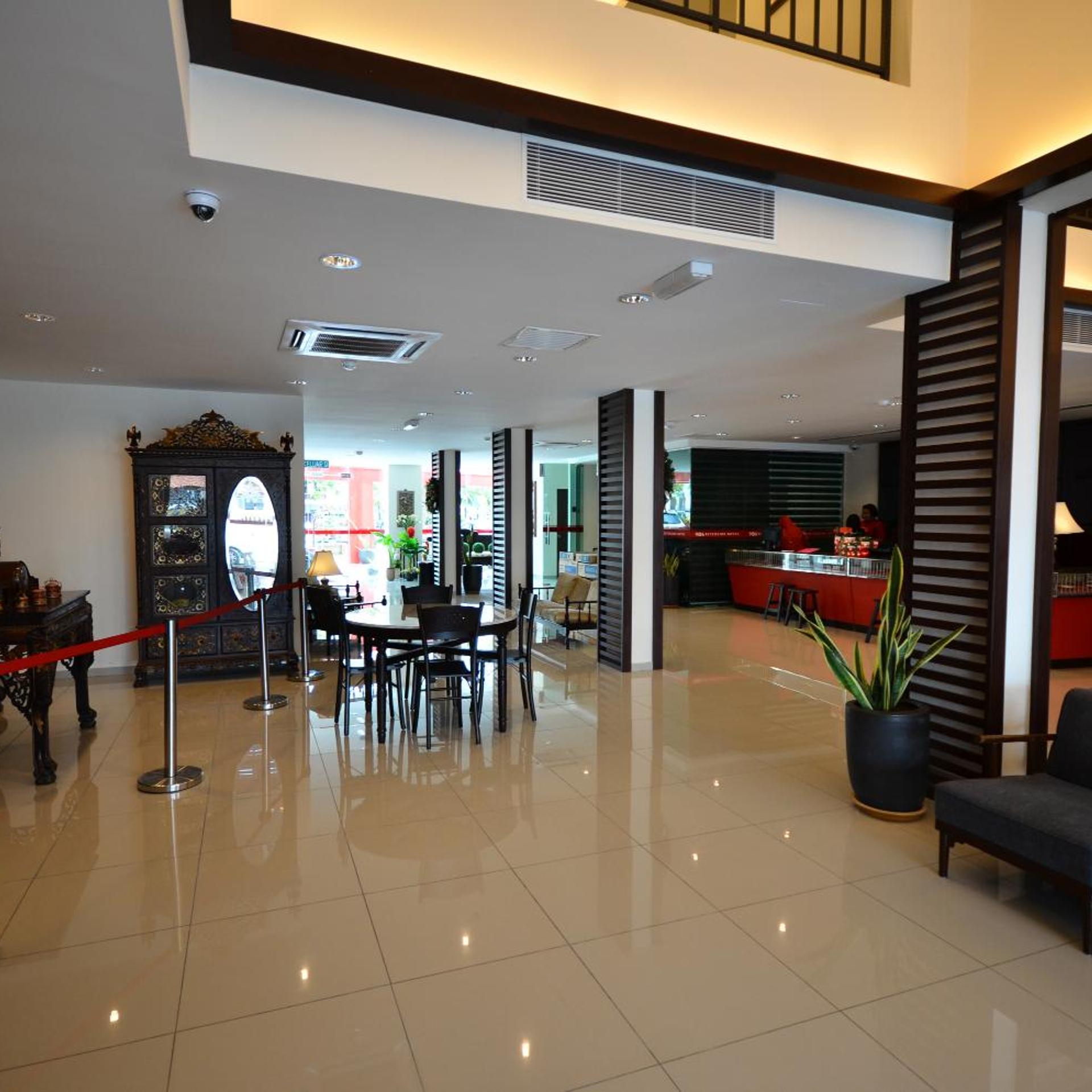 906 Riverside Hotel 23/51
