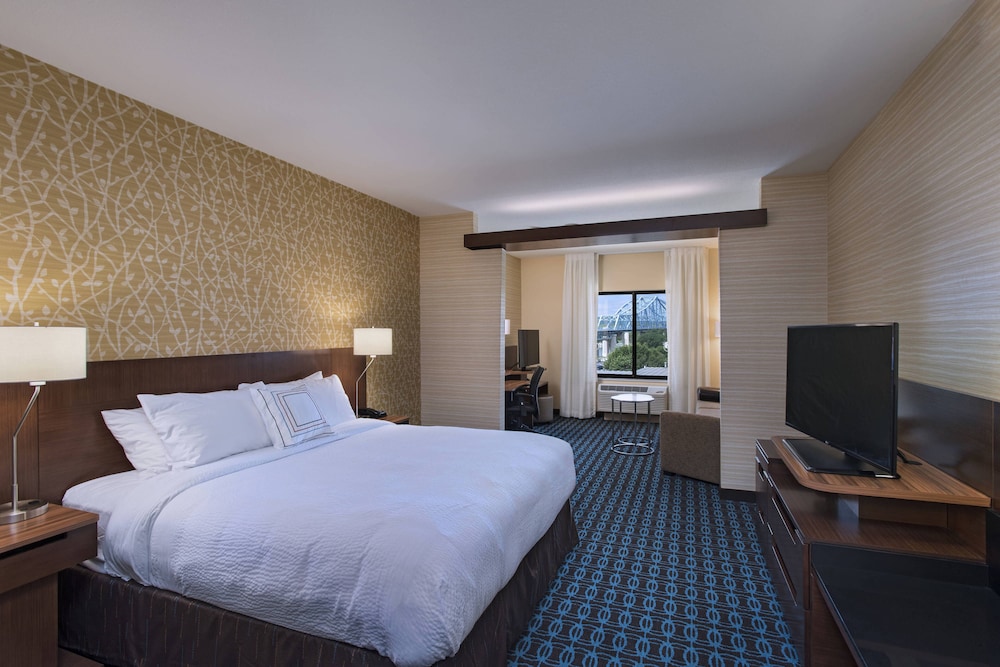 Fairfield Inn Suites La Crosse Downtown 6/16