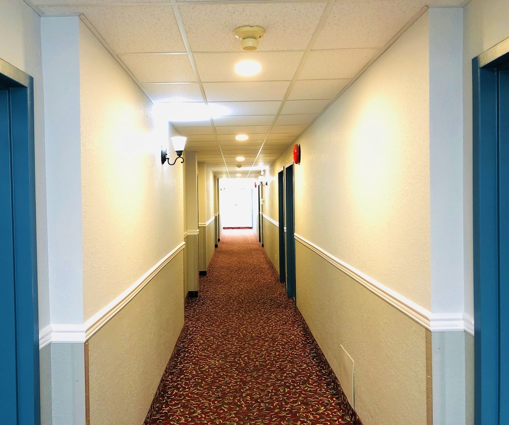 Days Inn By Wyndham Kamloops Bc 15/28