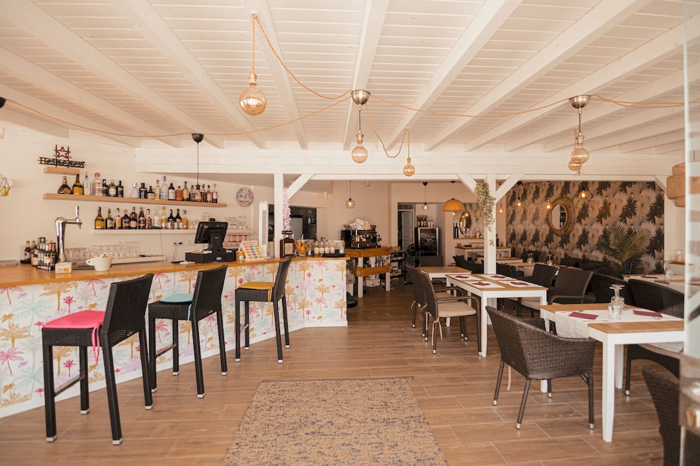 Punta Elena Beach the Home Collection 43/64