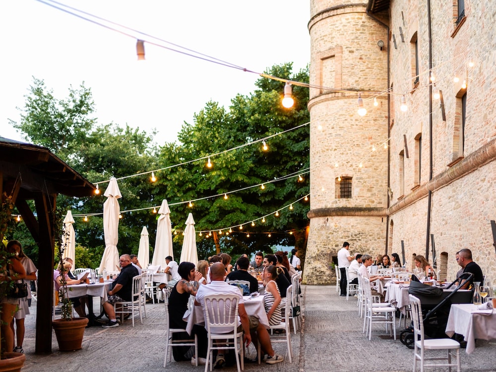 Castello di Baccaresca 73/80