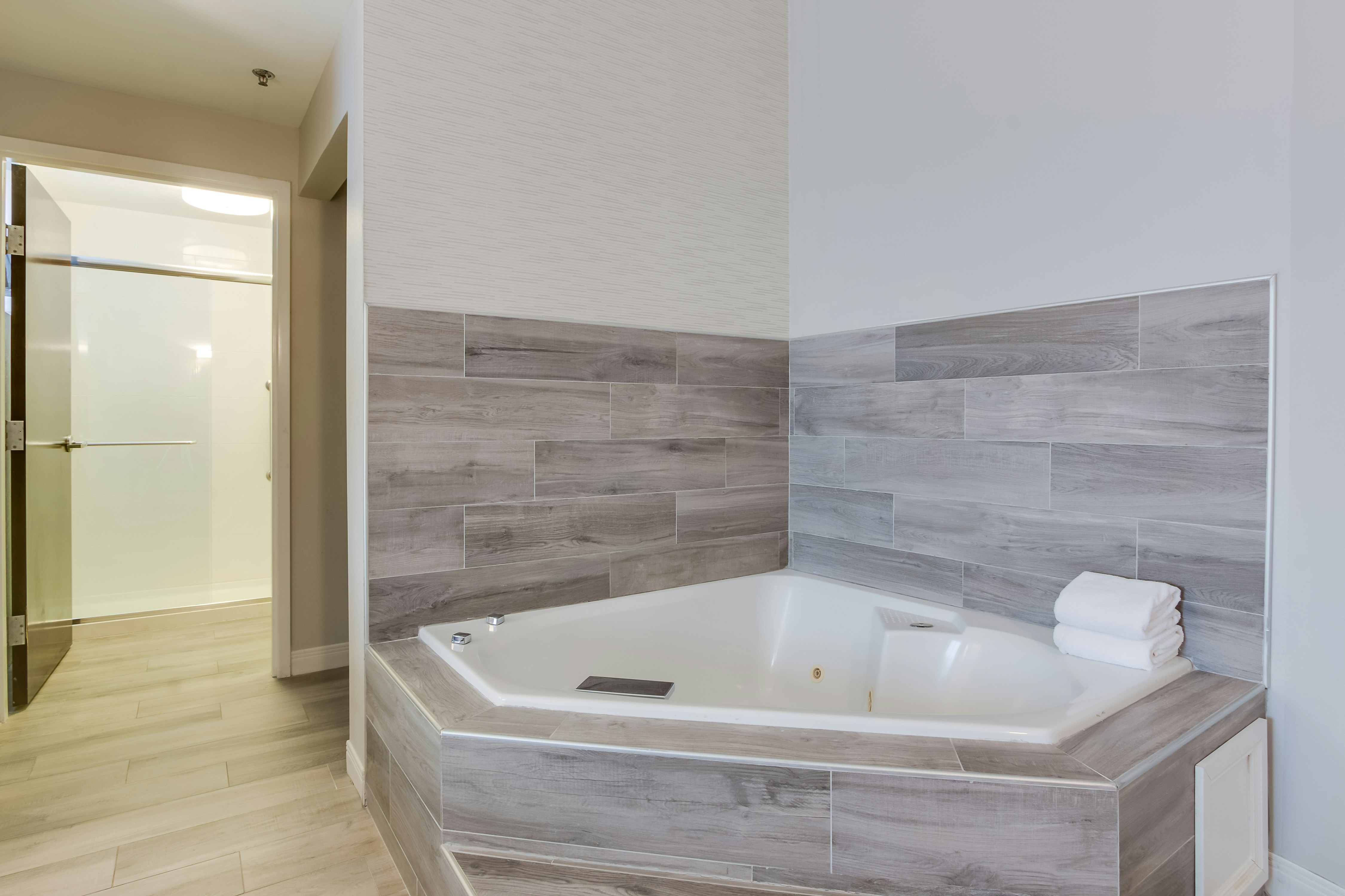 Hampton Inn White House 54/55