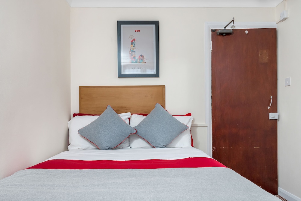 Elstree Inn 33/55
