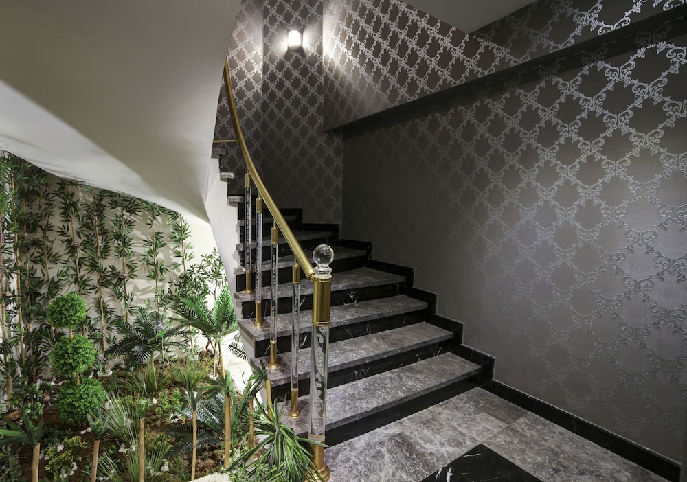 Pell Palace Hotel and Spa 6/50