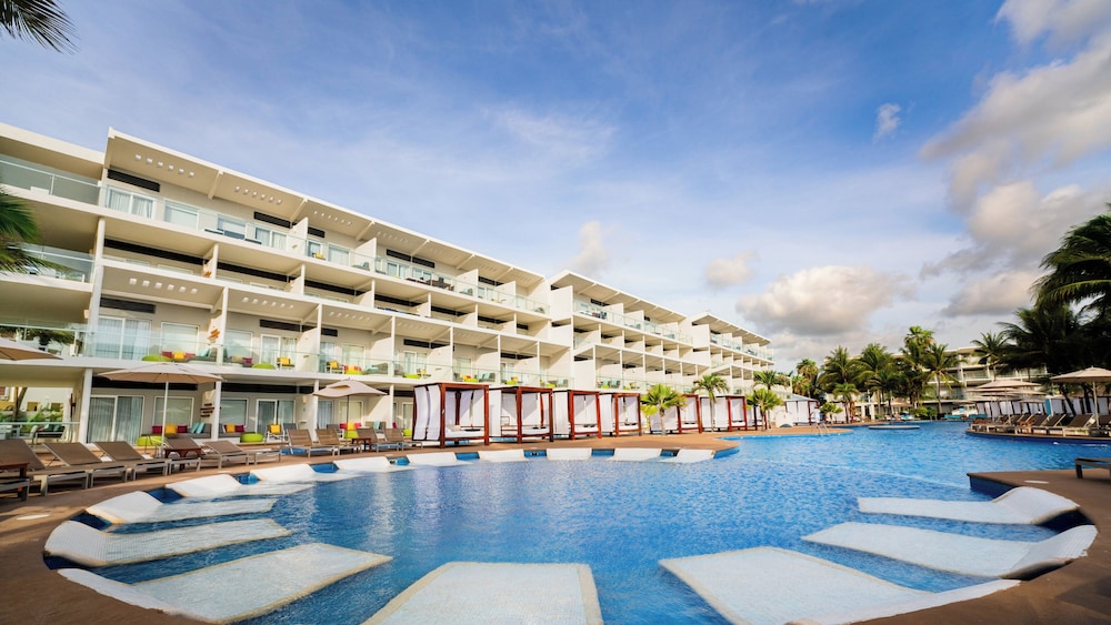 Iberostar Selection Riviera Cancun 9/63