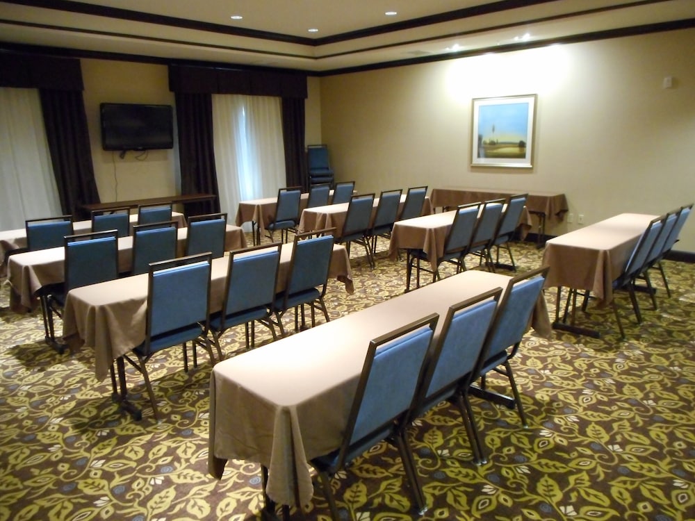 Holiday Inn Express Washington Court House 45/55