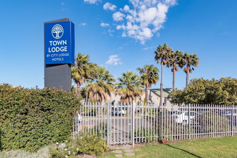 Town Lodge Bellville 36/38