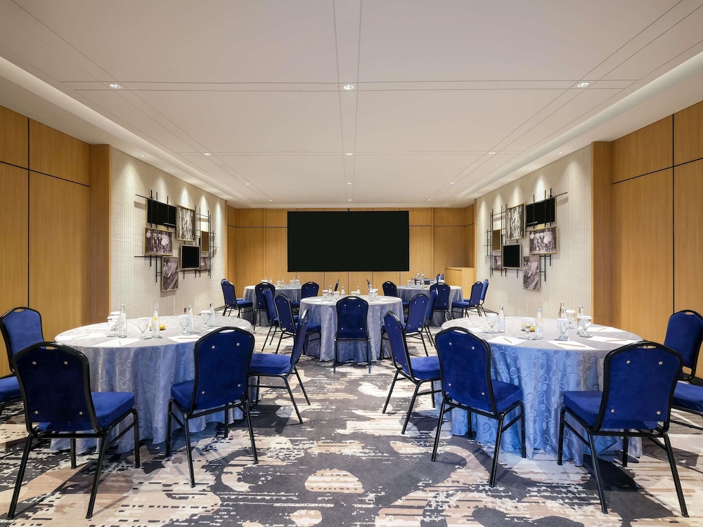 Mercure Tangerang Centre 24/32