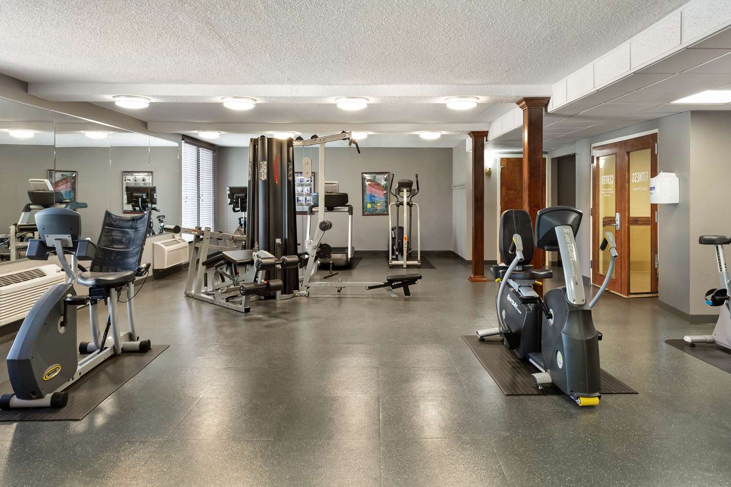 Best Western Plus Burlington 22/49