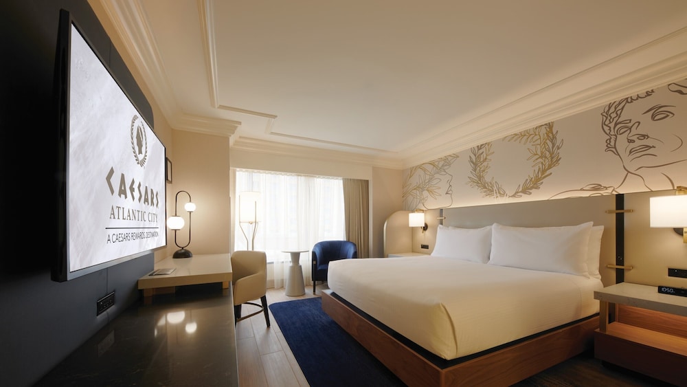 Emperor, Suite, King Bed, Ocean Tower