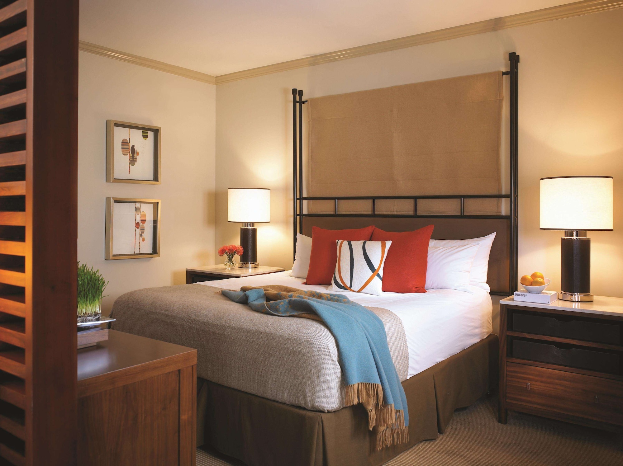 FAIRMONT GOLD, JUNIOR SUITE, 2 QUEEN BEDS, BALCONY OR PATIO, BATHTUB, LOUNGE ACCESS