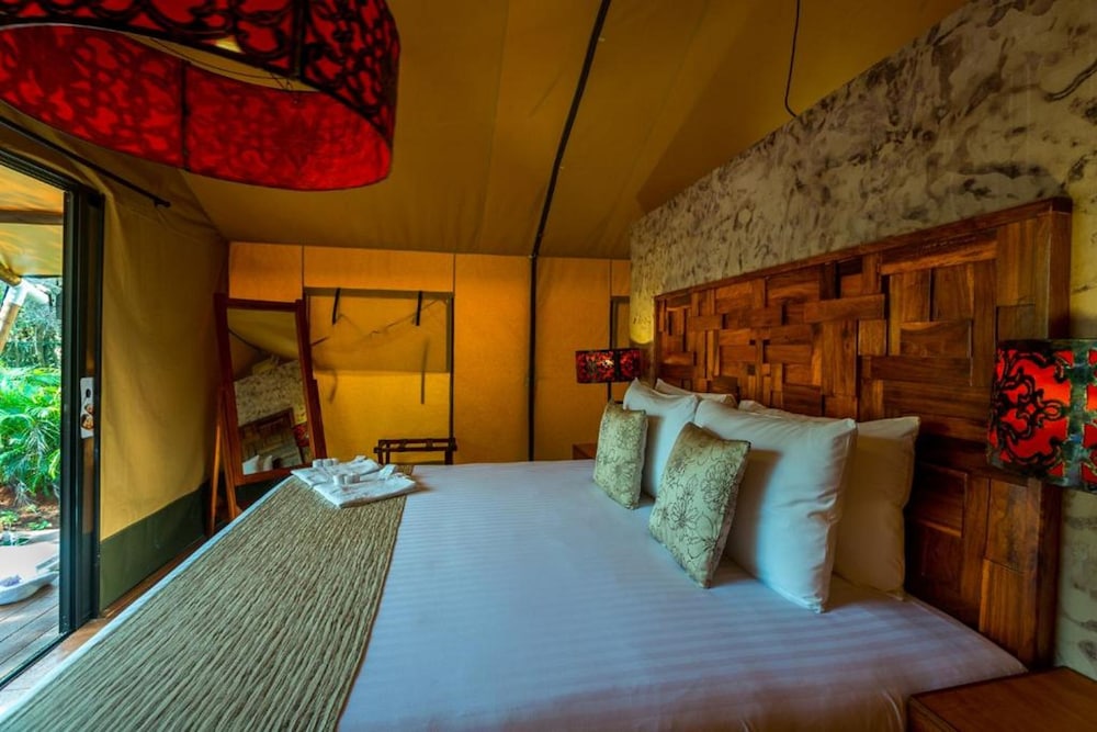 Serenity Authentic Glamping Tulum 33/89