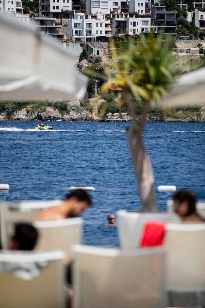 Casa Costa Boutique Hotel - Boutique Class 44/50