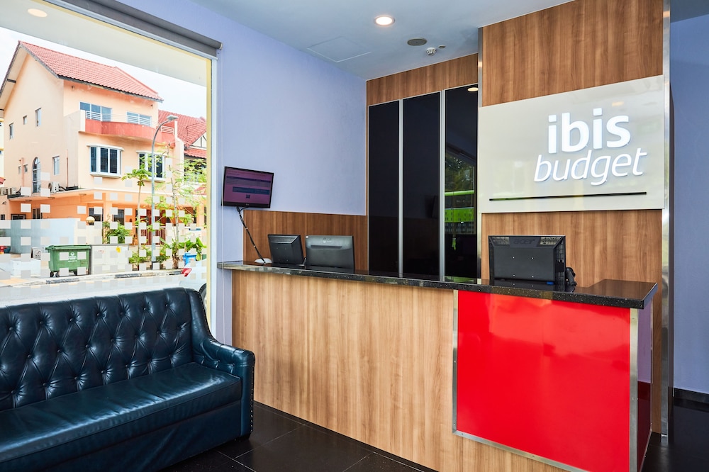 Ibis Budget Singapore West Coast 8/63