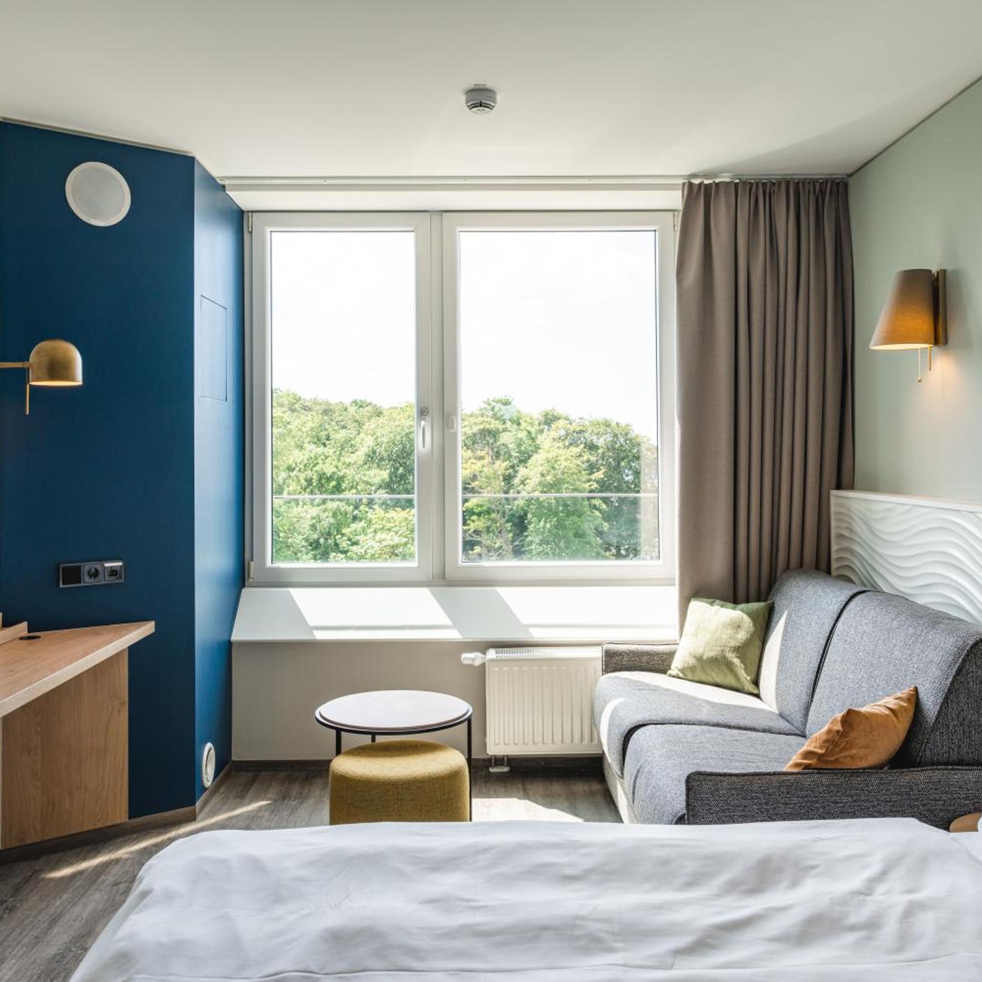 Deluxe, Double Bed, Lateral Side Sea View، a-ja Warnemuende. Das Resort 4/7