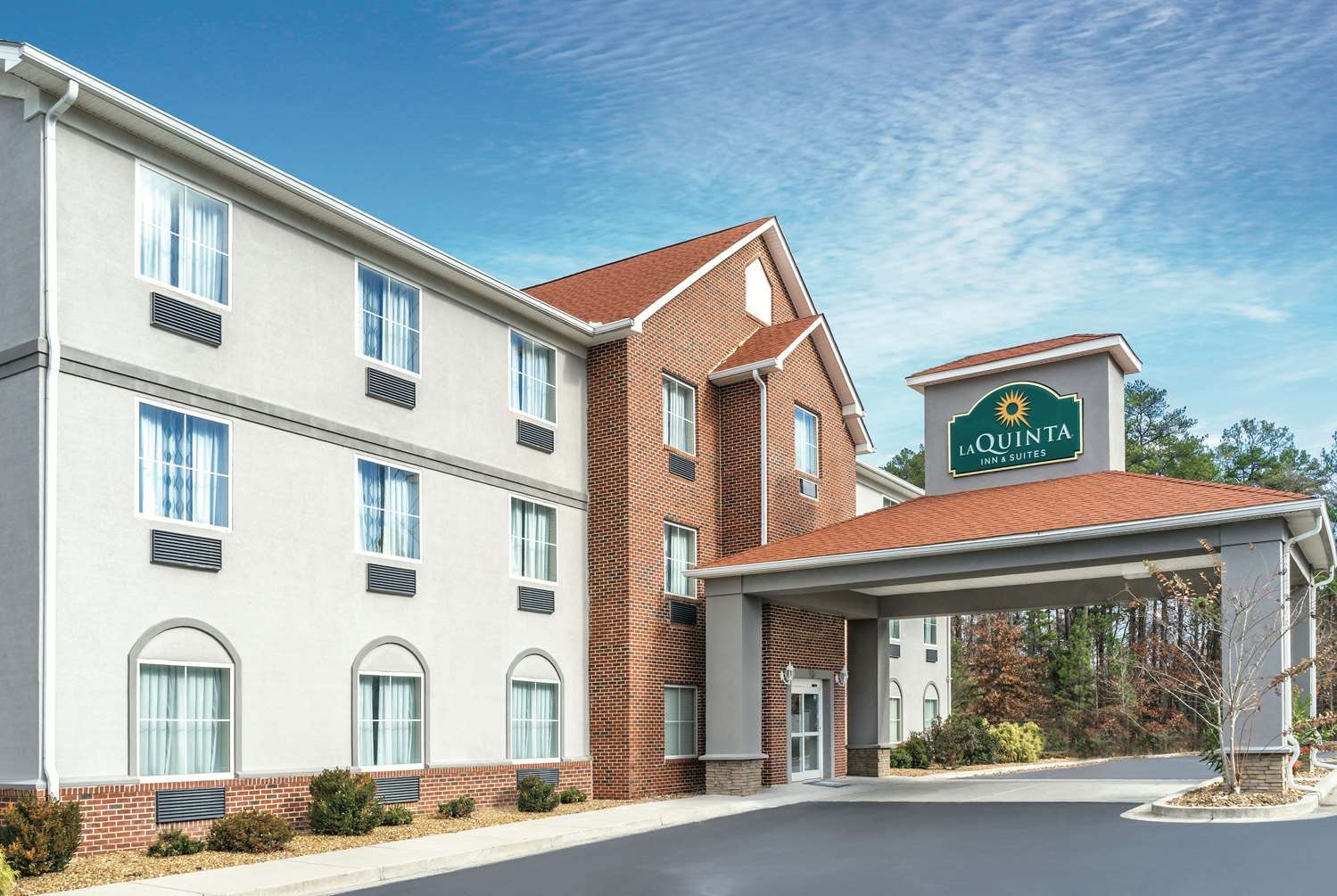 La Quinta Inn And Suites By Wyndham Rome 15/16
