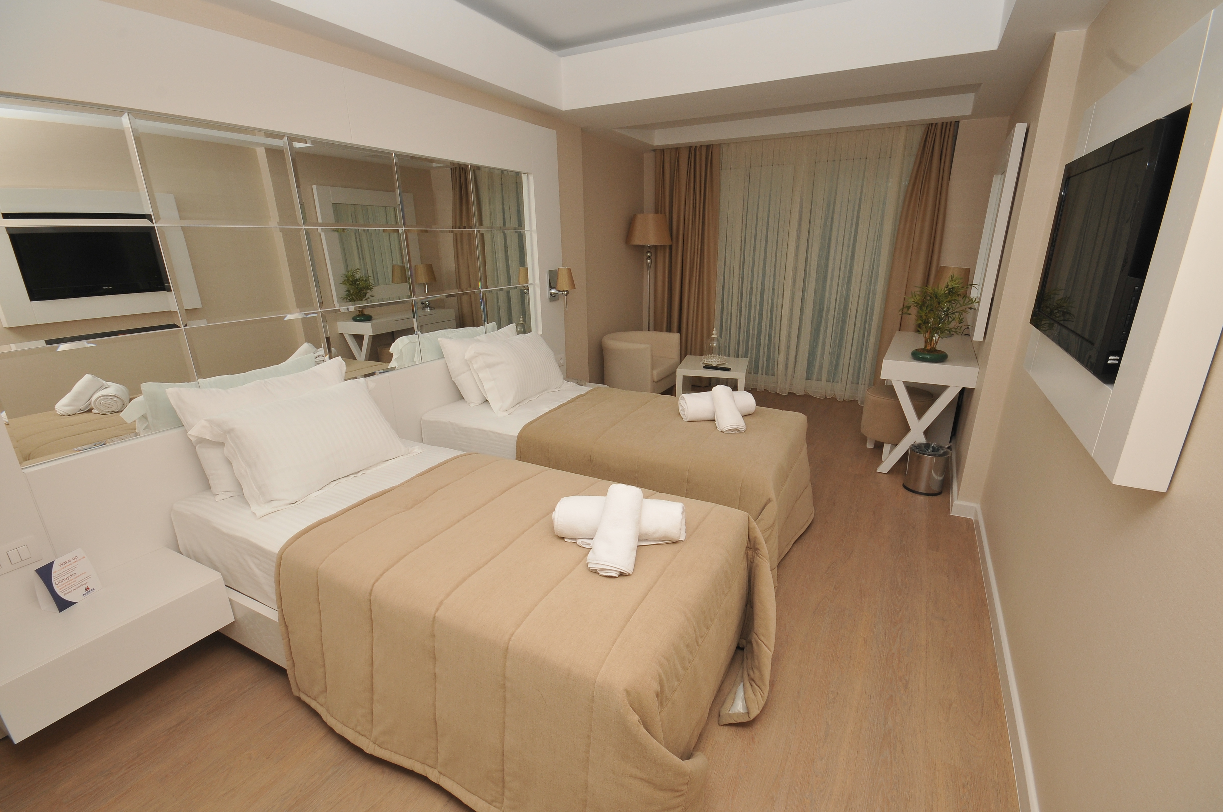 DOUBLE ROOM - STANDARD