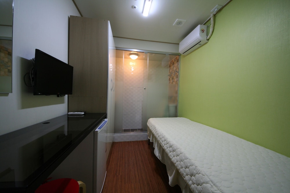 Star Guest House 17/45