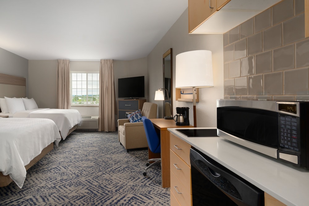 Candlewood Suites Watertown-Fort Drum 17/68