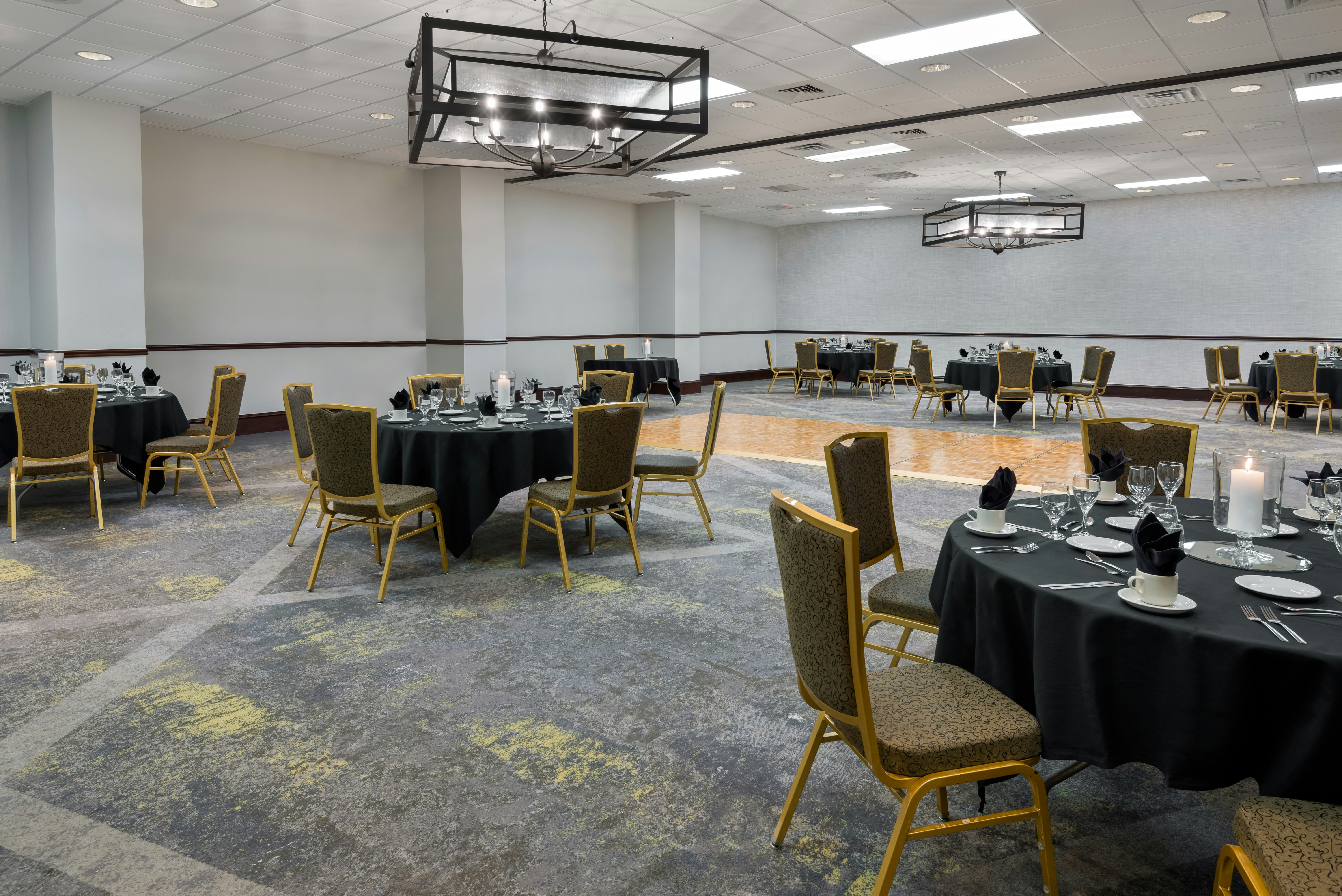 Embassy Suites By Hilton Dallas Park Central Area 39/45