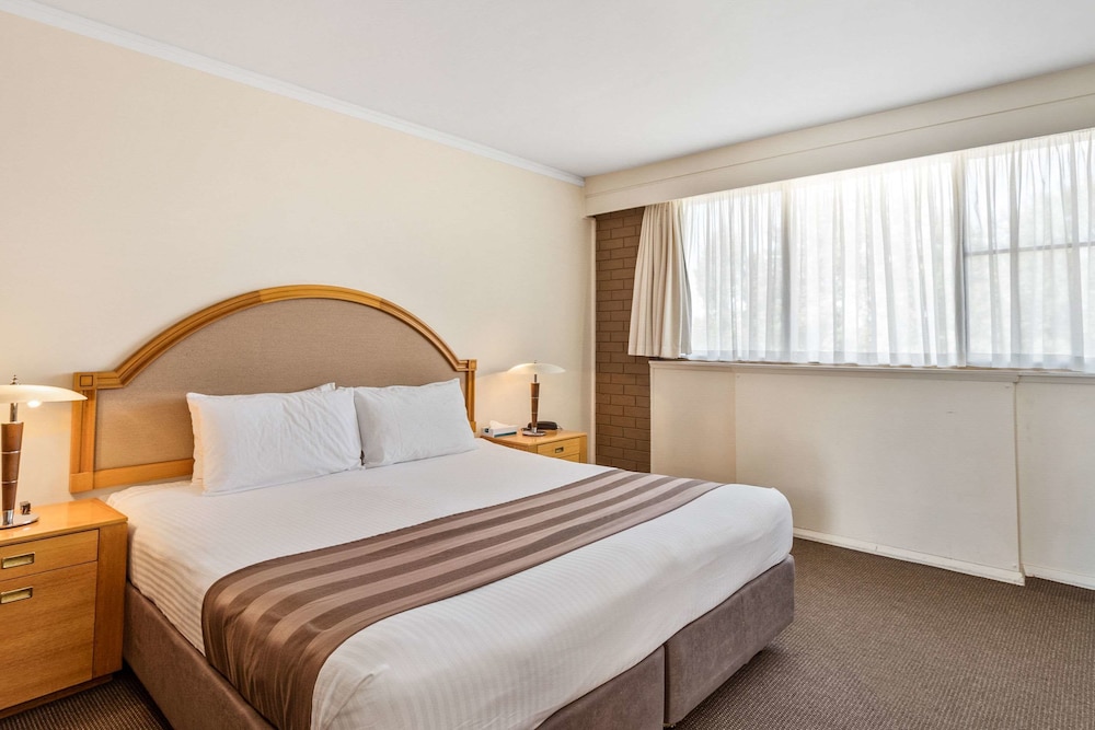 Quality Inn Dubbo International 6/36