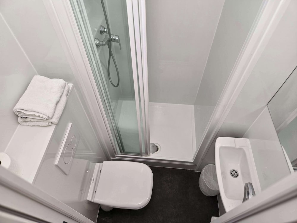 Hotel Premiere Classe Lyon East - Beynost 46/50
