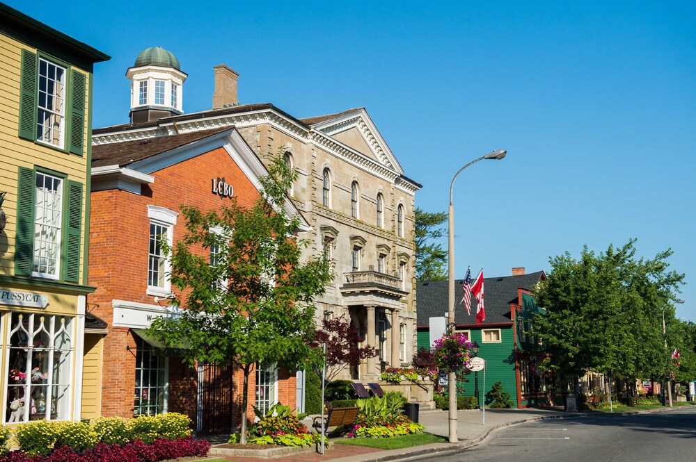 The Charles Hotel 5/69