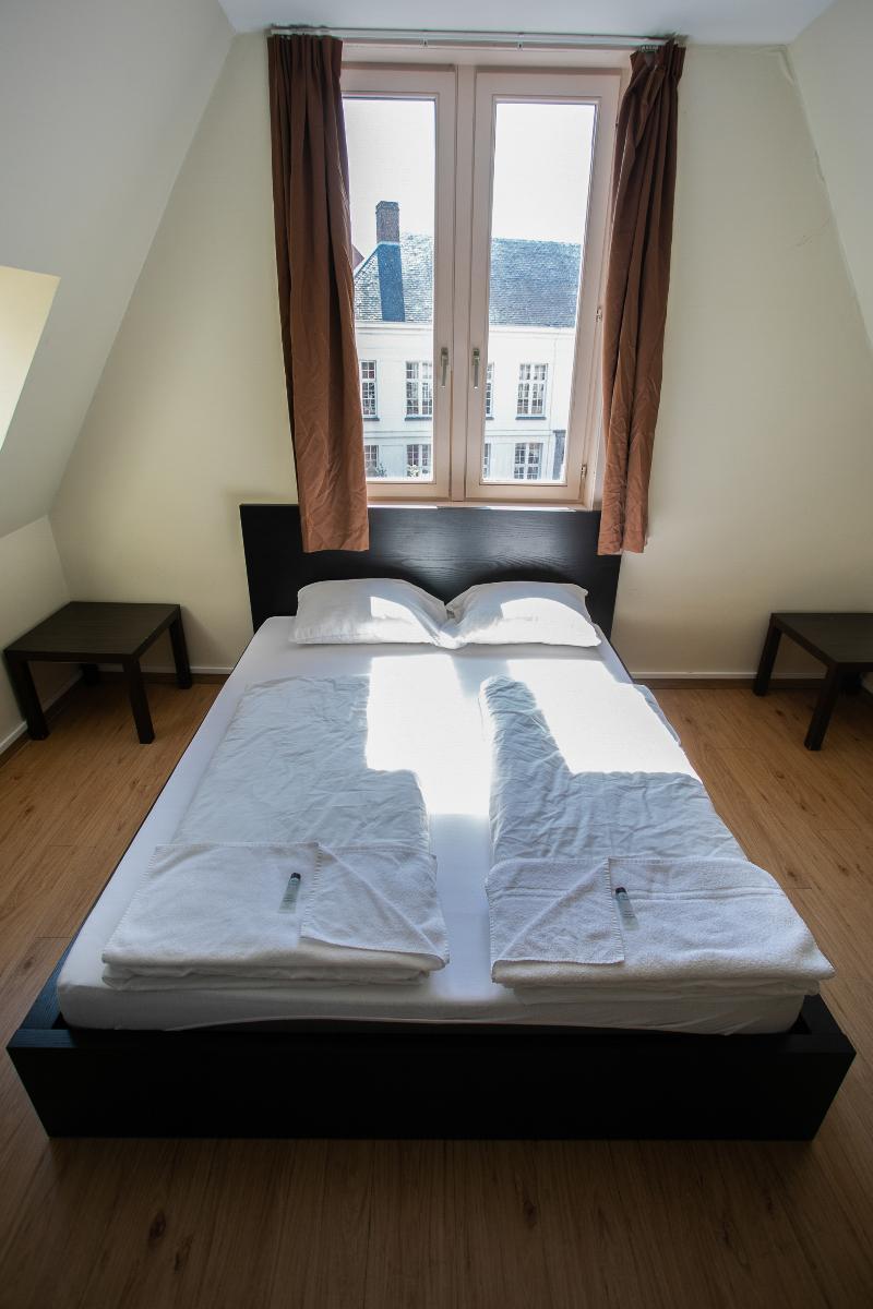 Private, Double Bed, Shared Bathroom