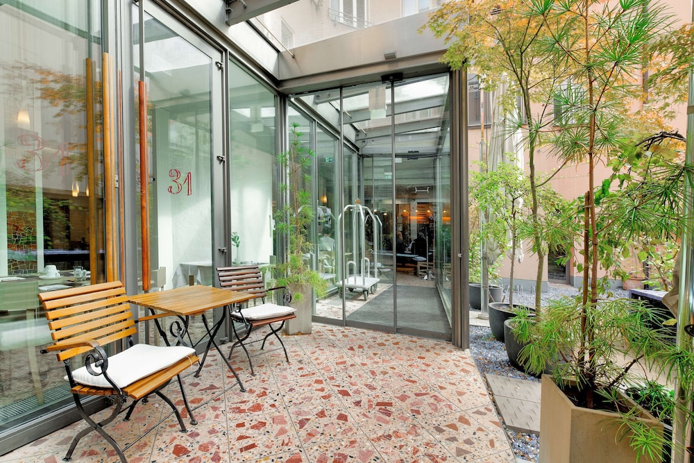 Hotel Bleibtreu Berlin By Golden Tulip 29/50