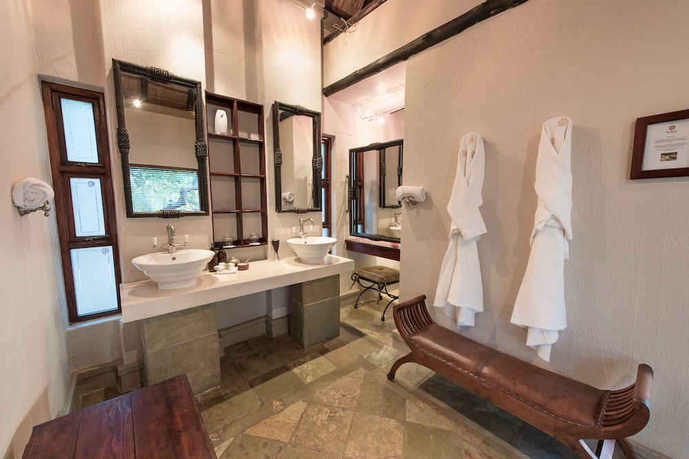 Shumbalala Game Lodge 48/50
